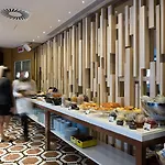 Hotel Pestana - A Brasileira, Center & Heritage Building