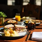 Hotel Pestana - A Brasileira, Center & Heritage Building Porto