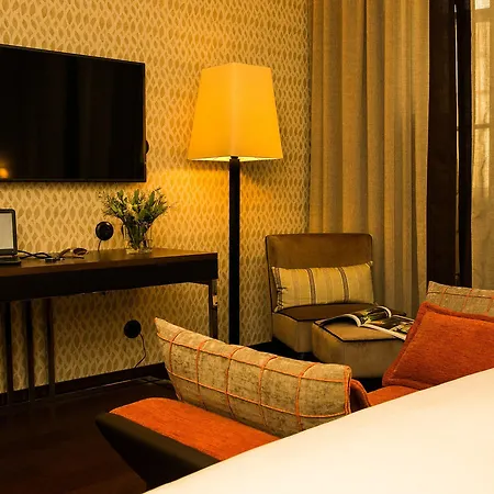 Pestana - A Brasileira, Center & Heritage Building Otel 5*