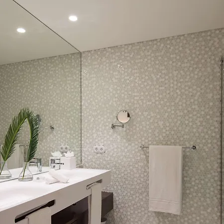 Pestana - A Brasileira, Center & Heritage Building Porto