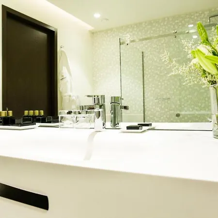 Pestana - A Brasileira, Center & Heritage Building Hotel