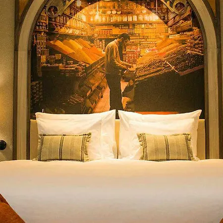 Pestana - A Brasileira, Center & Heritage Building Oporto