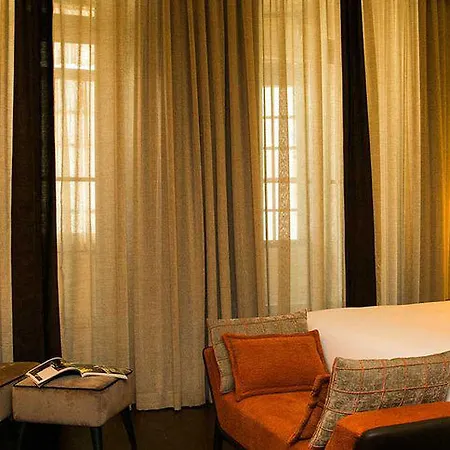 Pestana - A Brasileira, Center & Heritage Building
