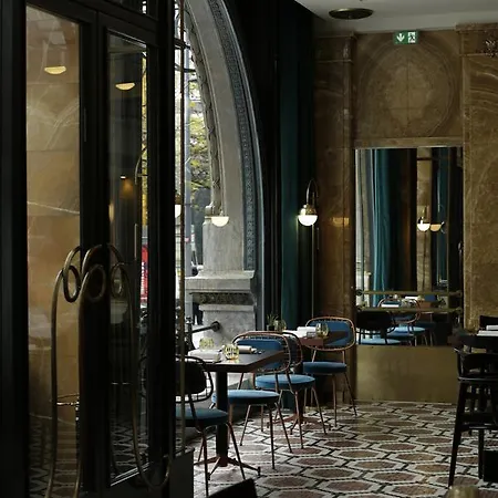 Pestana - A Brasileira, Center & Heritage Building
