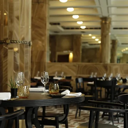 Hotel Pestana - A Brasileira, Center & Heritage Building Oporto
