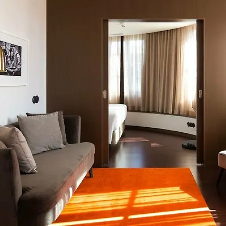 Hotel Pestana - A Brasileira, Center & Heritage Building