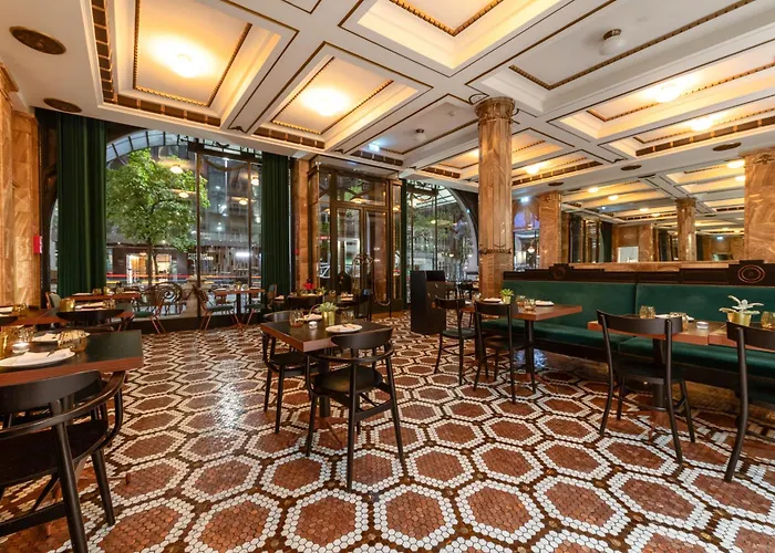 Pestana - A Brasileira, Center & Heritage Building Hotel Porto