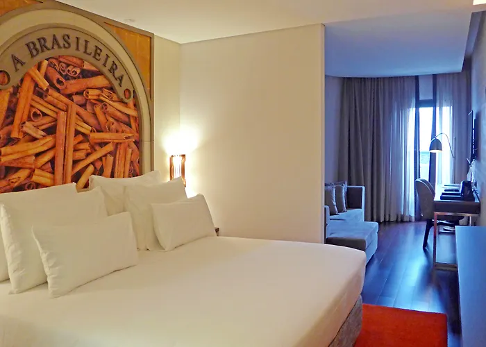 Pestana - A Brasileira, Center & Heritage Building Hotel Oporto