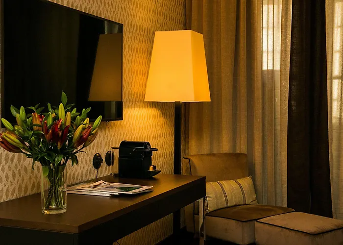 Pestana - A Brasileira, Center & Heritage Building 5*