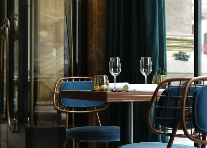 Pestana - A Brasileira, Center & Heritage Building Hotel Oporto