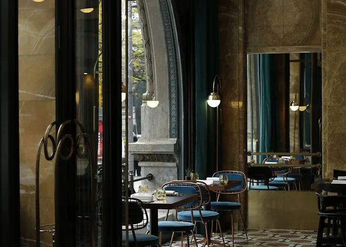 Pestana - A Brasileira, Center & Heritage Building Hotel