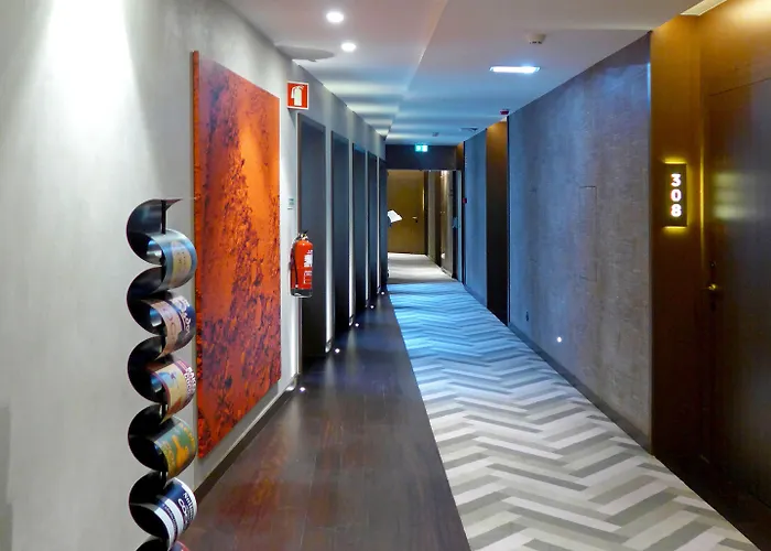 Pestana - A Brasileira, Center & Heritage Building Hotel