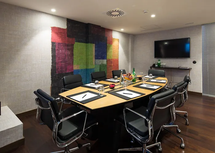 Pestana - A Brasileira, Center & Heritage Building 5*