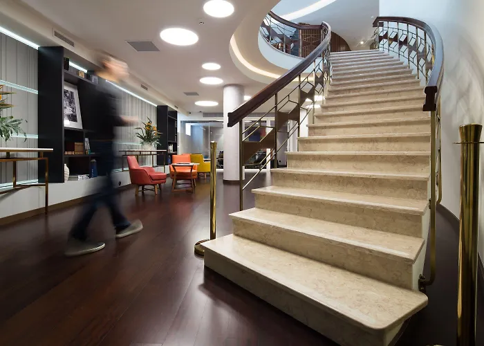 Hotel Pestana - A Brasileira, Center & Heritage Building