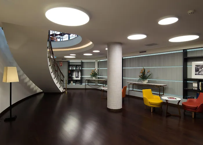 Pestana - A Brasileira, Center & Heritage Building 5*