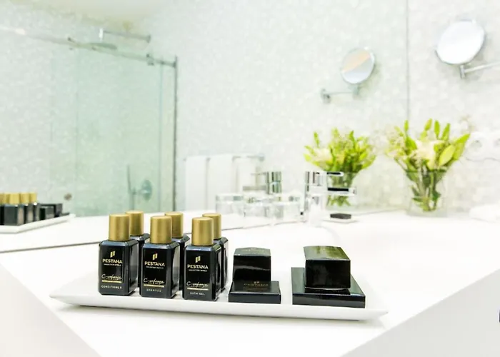 Pestana - A Brasileira, Center & Heritage Building Oporto