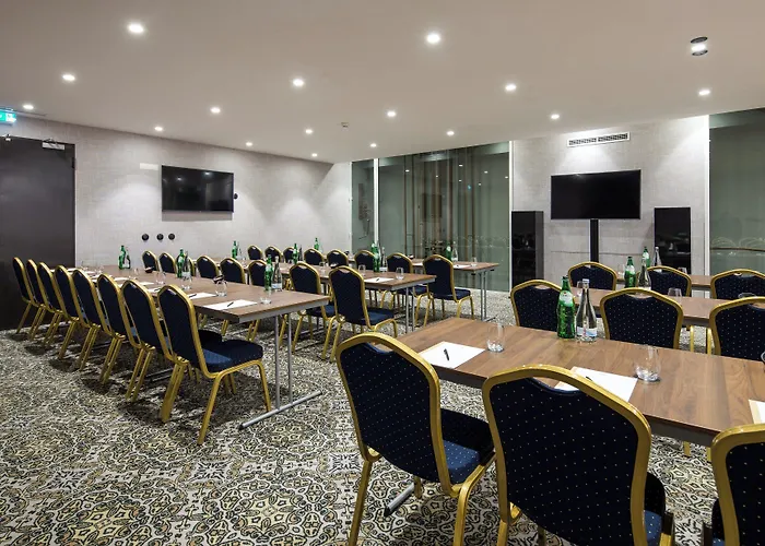 Hotel Pestana - A Brasileira, Center & Heritage Building 5*