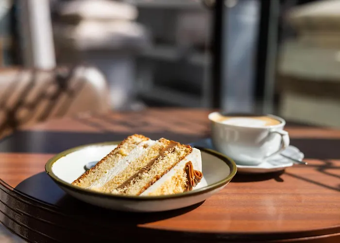 Hotel Pestana - A Brasileira, Center & Heritage Building 5*