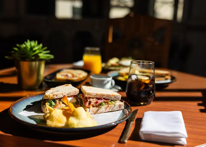 Hotel Pestana - A Brasileira, Center & Heritage Building Oporto