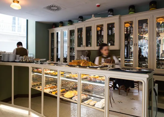 Hotel Pestana - A Brasileira, Center & Heritage Building