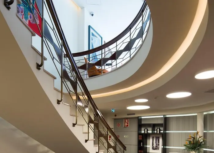 Pestana - A Brasileira, Center & Heritage Building Hotel