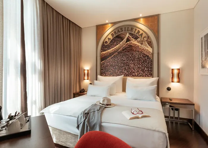 Pestana - A Brasileira, Center & Heritage Building