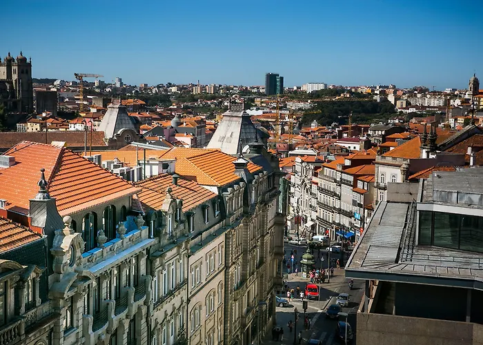 Pestana - A Brasileira, Center & Heritage Building
