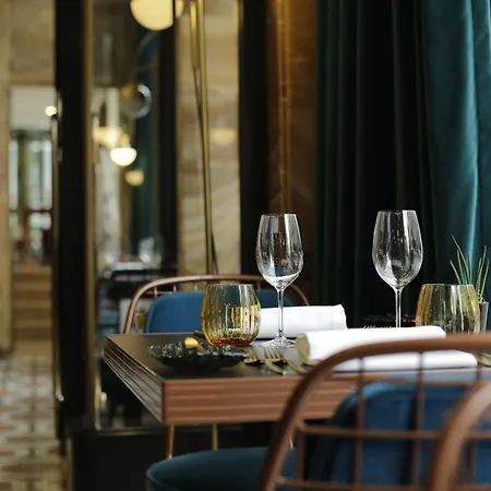 Pestana - A Brasileira, Center & Heritage Building Hotel